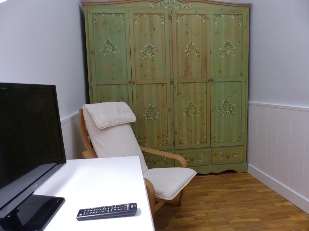 Gran Via Borrell Flat Barcelona