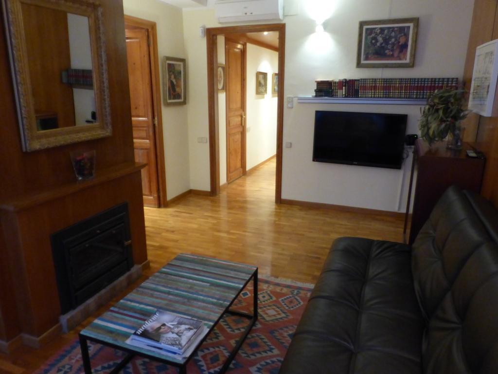 Gran Via Borrell Flat Barcelone