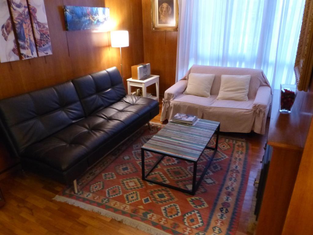 Gran Via Borrell Flat *